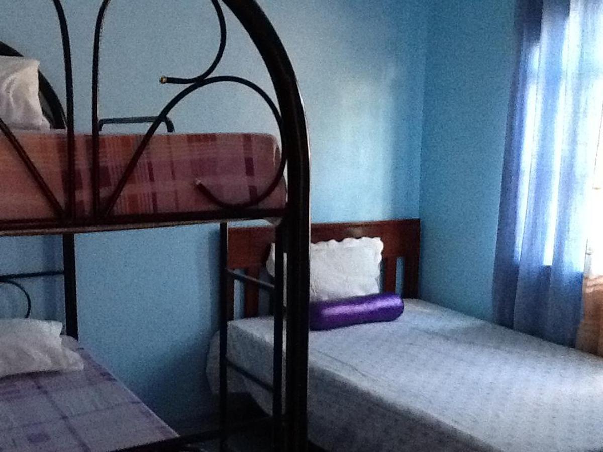 Bognot Lodge : Alvin Bognot Mt Pinatubo Guesthouse And Tours Santa Juliana Bilik gambar